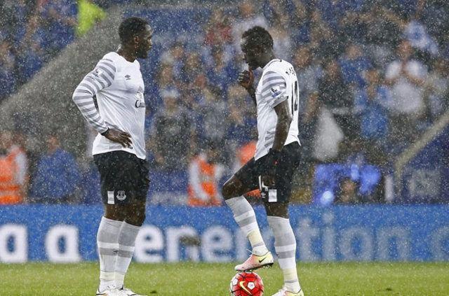 <p>Koeman, Niasse'ı U21 takımına gönderdi ve A takımda bu sezon hiç şans vermedi.</p>