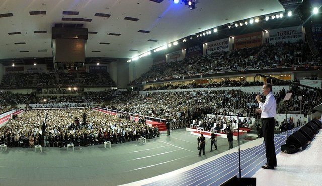 <p>30 Eylül 2012, 4. Olağan Büyük Kongre</p>
<p> </p>