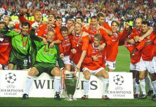 MANCHESTER UNİTED - 1998