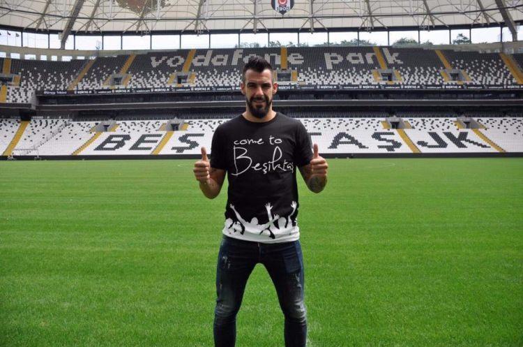 <p>Alvaro Negredo</p>
<p>Valencia'dan Beşiktaş'a</p>