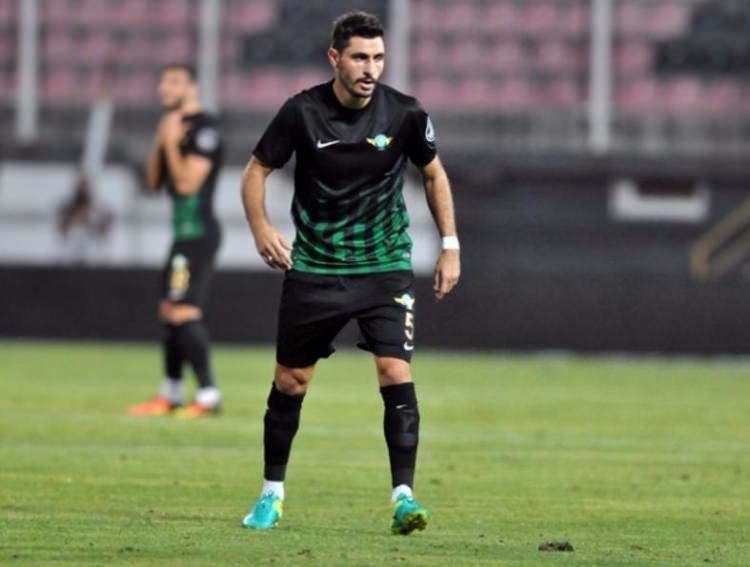 <p>Özer Hurmacı</p>

<p>Akhisar'dan Osmanlıspor'a</p>
