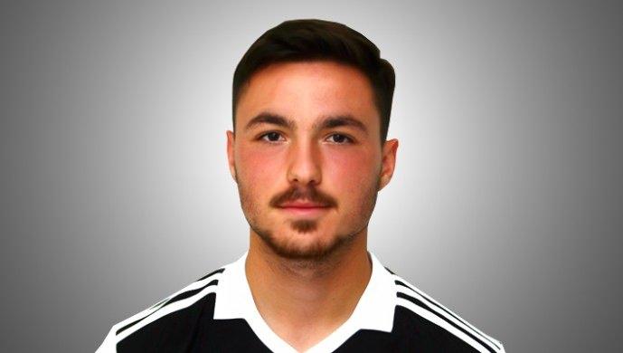 <p>Oğuzhan Aydoğan</p>

<p> </p>

<p>Beşiktaş'tan Karlsruher'e</p>
