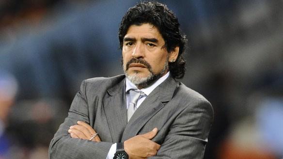 MARADONA - “Barcelona o kadar mükemmel bir takım ki Victor Valdes bile iyi gözüküyor.”