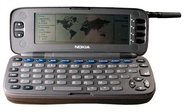 <p>Nokia 9000 Communicator</p>

<p>Çıkış tarihi: 1998</p>
