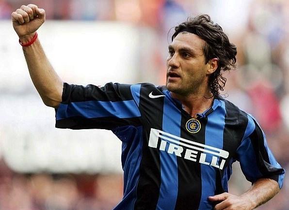 <p>1999 Christian Vieri Lazio-Inter Milan 32,1 milyon sterlin</p>
