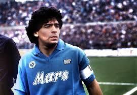 <p>1984 Diego Maradona Barcelona-Napoli 5 milyon sterlin</p>

