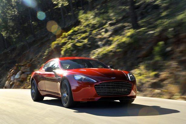 Aston Martin Rapide'in yeni versiyonu