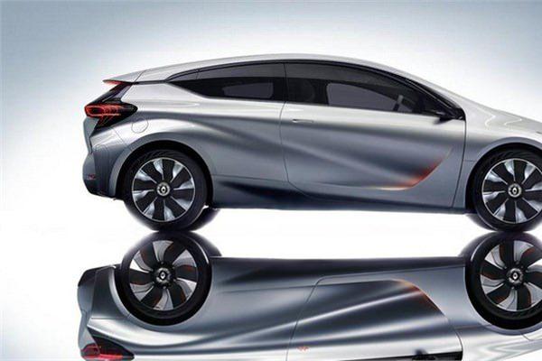 <p><strong>Renault Eolab Concept</strong></p>

<p> </p>
