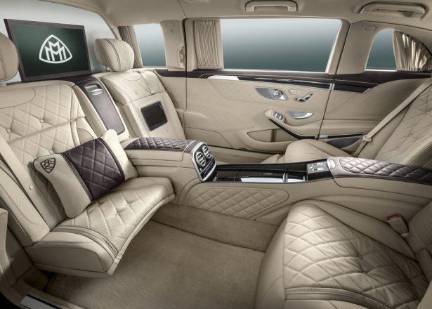 <p> Aynı zamanda Mercedes-Maybach S-Serisi’nde rüzgar ve araç sesi yok denecek kadar az. Bu sayede araç, özellikle arka koltuktaki yolcular için dünyanın en sessiz büyük aracı maksimum konfor sunuyor.</p>
