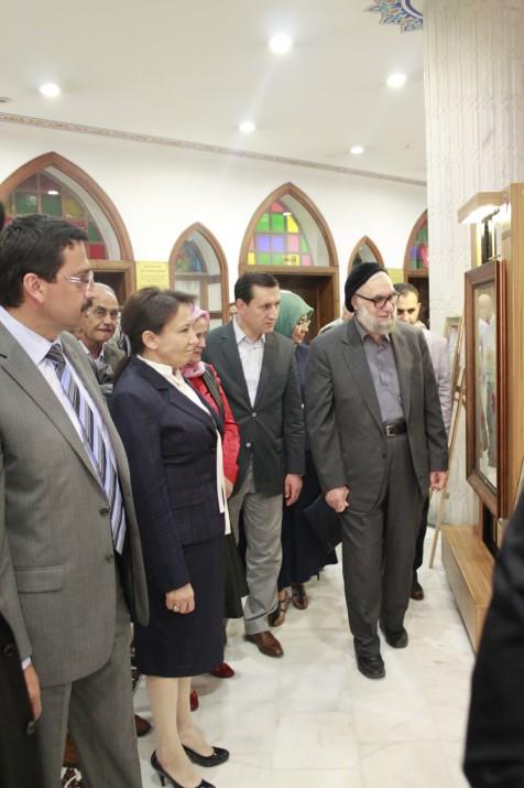 5 yılda 80.000 Kursiyerle Anadolu'nun en büyük sanat ve meslek edindirme kursu olan KEÇMEK , 5000 eserle "Anadolu'nun En Büyük El Sanatları Sergisi'ni" açıyor.