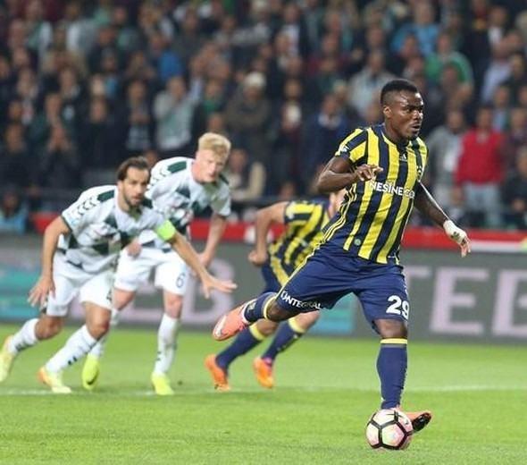 <p>Bir yerde Kadıköy rekoru kırılacak. Bu hafta olur. 3-5 sene sonra olur. Bizim zamanımızda tribünler yarı yarıyaydı. Artık ev sahibi avantajı çok var.</p>
