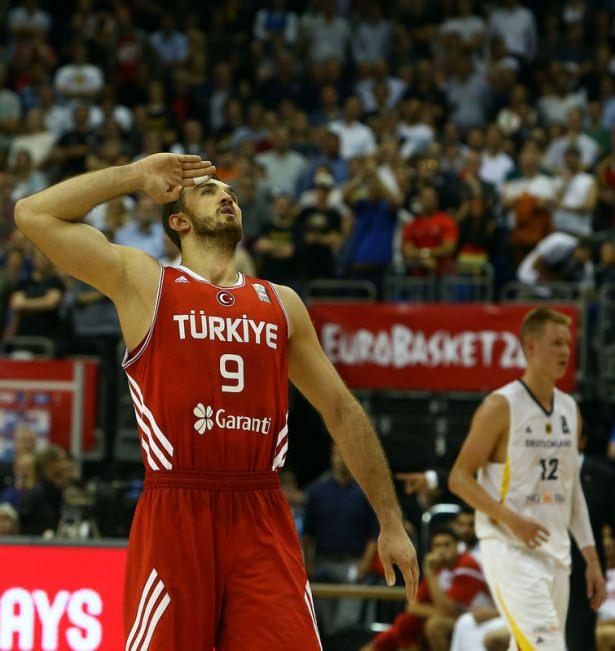 <p>A Milliler 2015 Avrupa Şampiyonası B Grubu'ndaki üçüncü maçında ev sahiplerinden Almanya'yı 80-75 yenerek ikinci galibiyetini aldı.</p>