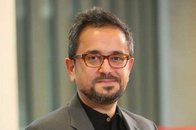 <p>Esas Holding'in kurucularından Ali Sabancı'nın çocukları (Aynı zamanda Vuslat Doğan Sabancı'nın da çocuklarıdır):  </p>
