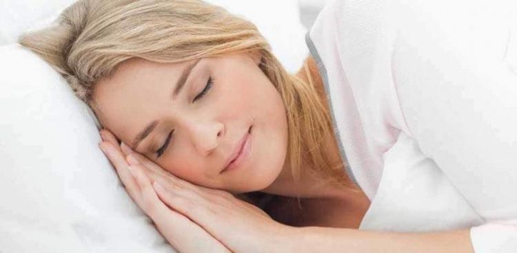 <p><strong>Göğüs Hastalıkları Uzmanı Dr. Ferah Ece kaliteli bir uyku için gece yatmadan önce dikkat edilmesi gerekenleri şöyle sıraladı: </strong></p>
