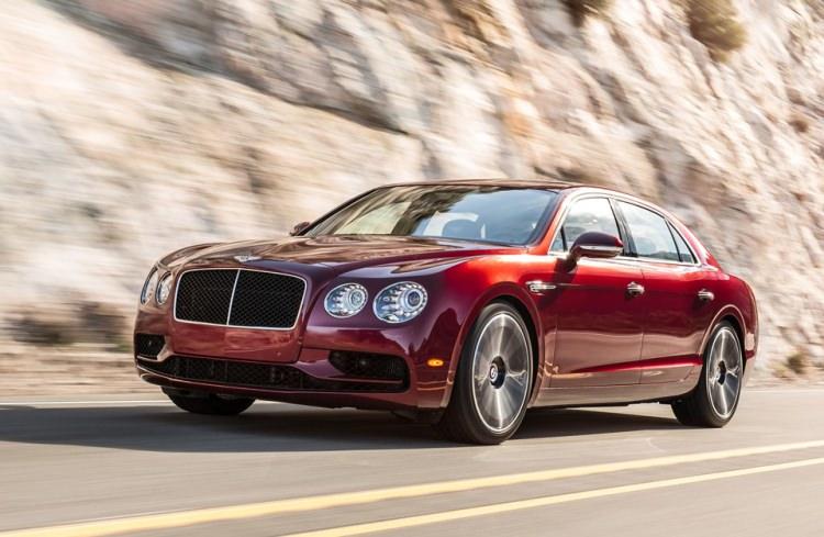 <p>Bentley Flying Spur V8</p>
