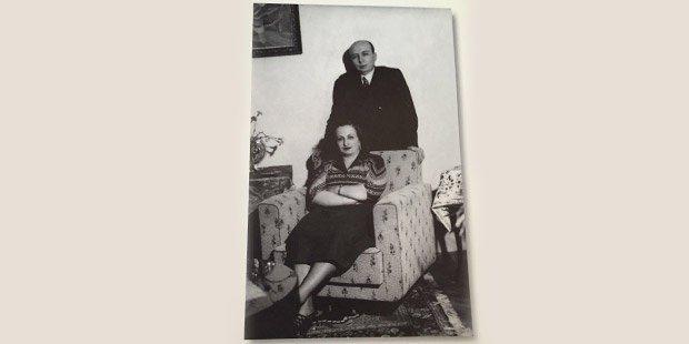 <p>1949 yılbaşı gecesi Sadberk Hanım ve Vehbi Bey</p>

<p> </p>
