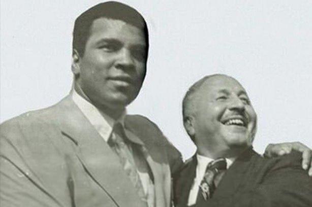 <p>Hayata veda eden Muhammed Ali, başarılı sporculuğunun yanında topluma verdiği mesajlarla da eşsiz bir şahsiyetti.</p>
<p> </p>