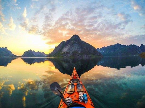 <p>Reinefjorden, Lofoten</p>
