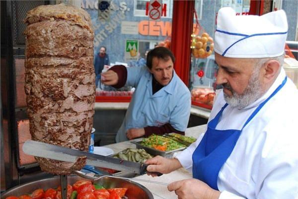 <p><strong>Türkiye</strong><br />
Döner</p>
