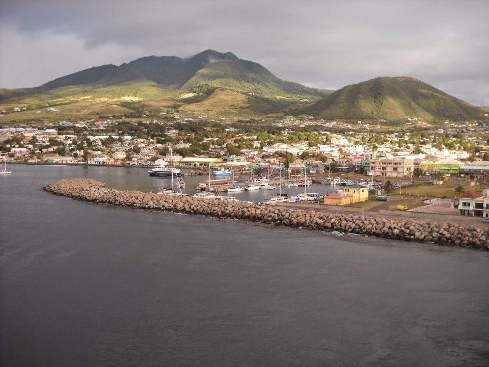 <p>49. SAINT CHRISTOPHER (ST.KİTTS) VE NEVIS</p>