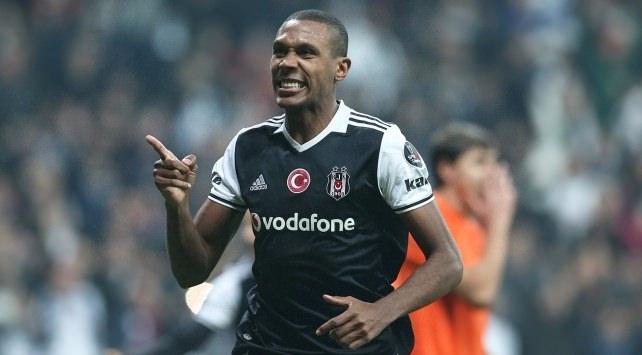 <p>Marcelo Guedes</p>

<p>2 sezon önce devre arasında Hannover'den Beşiktaş'a kiralanan Marcelo, geçtiğimiz sezonun başında 2 milyon Euro'yla Kartal oldu.</p>
