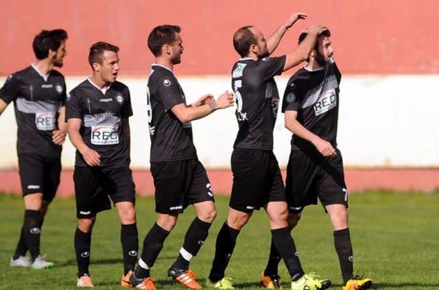 <p><strong>ALTAY</strong></p>

<p>Süper Lig'de yer aldığı sezon sayısı: 41</p>

<p>Şu an bulunduğu lig: 3. Lig 1. Grup</p>
