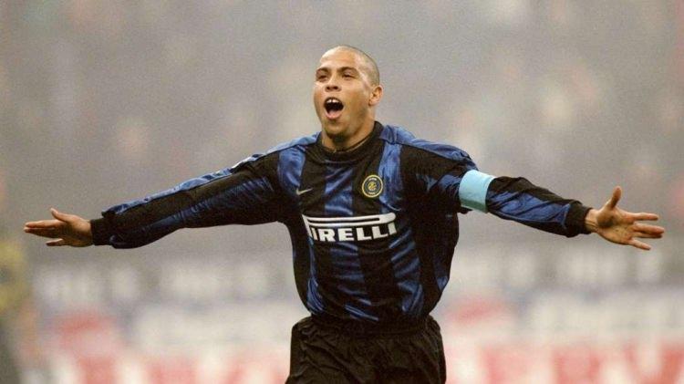 <p>Ronaldo</p>

