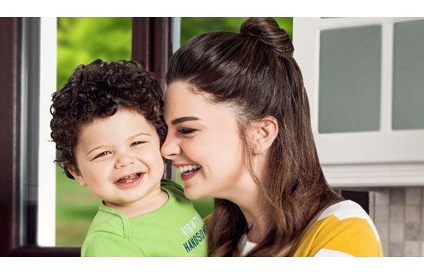<p><strong>PELİN KARAHAN VE BEDRİ GÜNTAY'IN OĞLU DEMİR</strong></p>

<p>Doğduğu zamanlar annesine benzemesiyle dikkat çeken demir, büyüdükçe babasının şeklini almaya başladı.</p>
