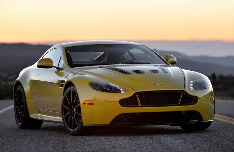 <p>11. Aston Martin 29 adet araç sattı.</p>

<p>En çok sattığı model Vantage oldu.</p>
