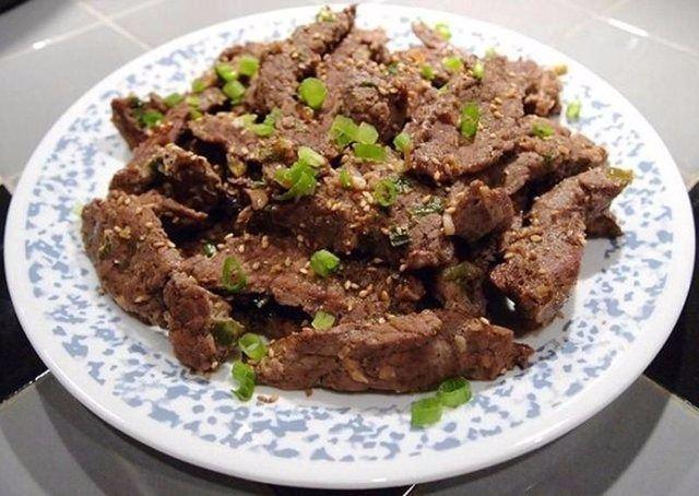 <p>Güney Kore: Bulgogi</p>

<p> </p>
