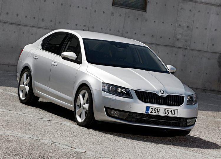 <p>ÖTV avantajına ek olarak Octavia 1.6TDI DSG Style versiyonunda 1.000 TL fiyat avantajından yararlanmak mümkün.</p>
