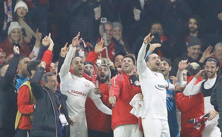<p>Hapoel Beer-Sheva</p>
