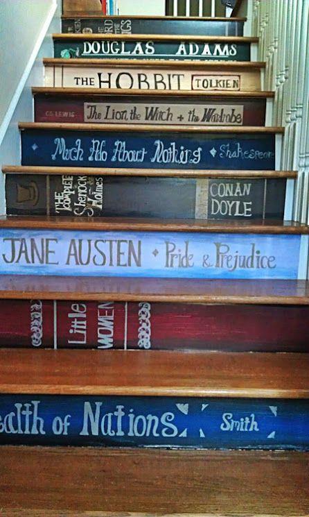 <p>Dubleks evlerin merdivenlerinde kullanılan yeni tasarımlarda, kütüphane fikri çok sevildi. </p>
