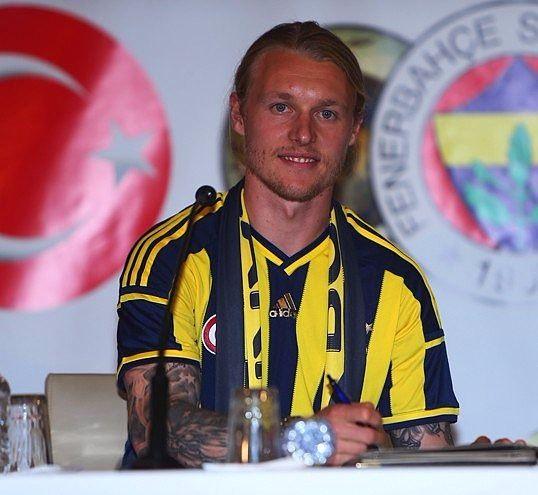 <p>12- Simon Kjaer (7,65 milyon Euro) Lille takımından transfer edilen Kjaer, Fenerbahçe tarihinin en pahalı yabancı stoperi oldu.</p>
<p> </p>