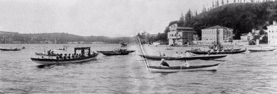 <p>Fransız Kraliçesi Eugenie, İstanbul'u ziyaret etti. / 1869</p>
