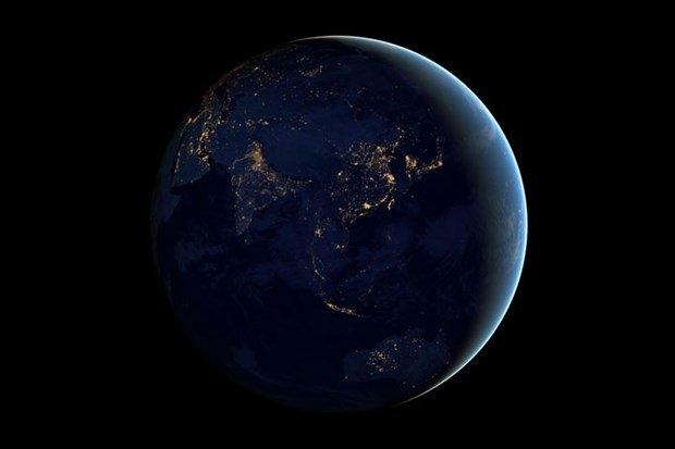 <p><strong>Dünya</strong><br />
 </p>

<p>2012'deki Güneş fırtınasında oluşan, 800 bin kilometre uzunluğundaki kamçı</p>
