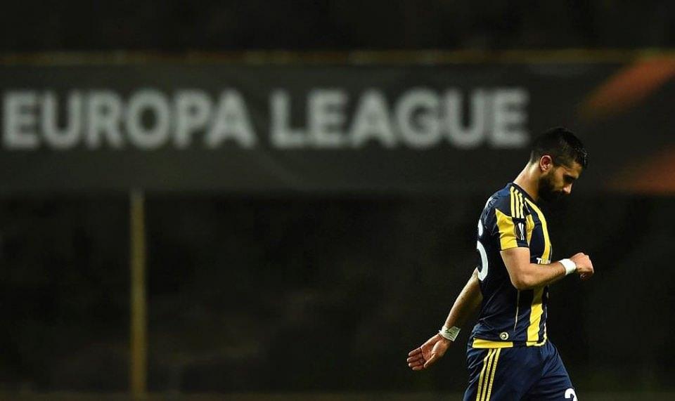 <p>Maça 1-0 yenik başlayan ve turu zora sokan Portekiz takımı Braga'nın kaderi, Mehmet Topal'ın kırmızı kartla oyundan atılmasıyla tamamen değişti. (Daily Mail)</p>

<p> </p>
