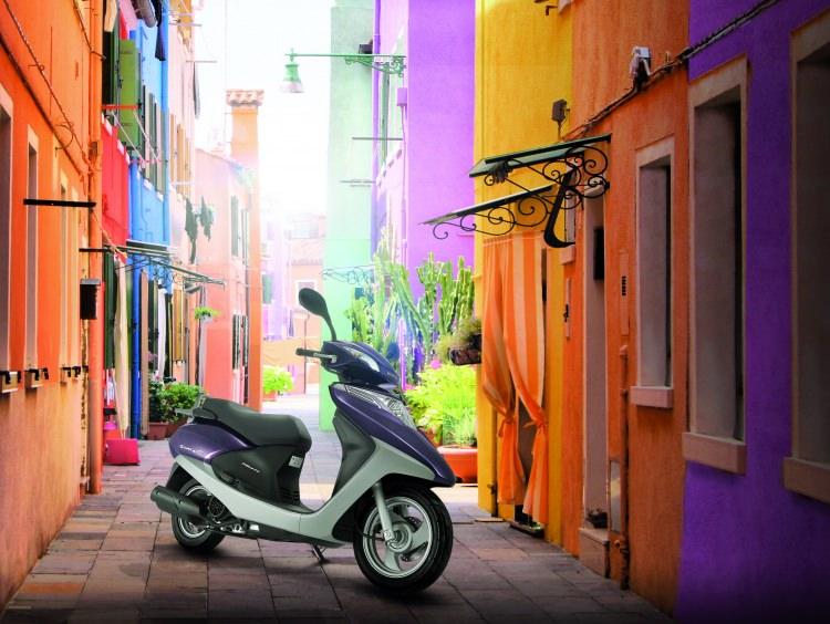 <p>Honda, Ekim ayında da nakit indirimi ve Bonus karta özel 12 ay vadede faizsiz taksit uygulamasını devam ettiriyor. </p>