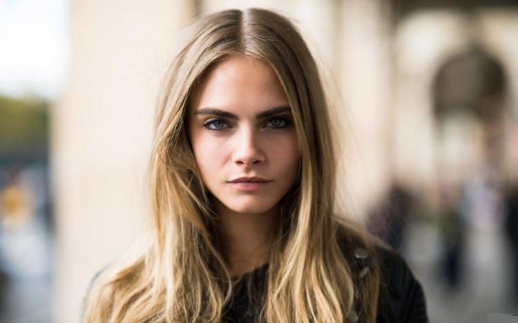 <p><strong>Cara Delevinge</strong></p>

<p>40 milyon civarı</p>
