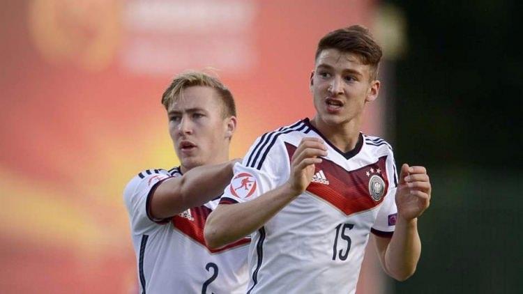 <p>SALIH OZCAN (YAŞ: 18) | Kulüp: 1. FC Koln | Uyruk: Almanya | Position: Orta saha</p>

