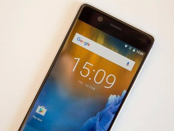 <p>Nokia 5 <br />
<br />
Ancak microSD kart desteği ile toplam hafıza 128 GB'a kadar çıkarılabiliyor.</p>