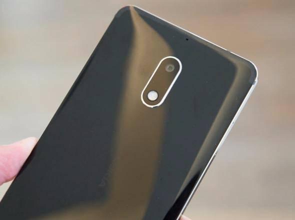 <p>Nokia 6 <br />
<br />
Mat Siyah, Gümüş, Mavi ve Bakır olmak üzere dört renk seçeneği bulunan Nokia 6'nın fiyatı ise 1349 TL...</p>