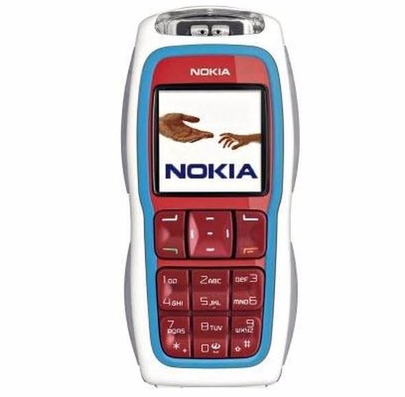 <p>Nokia 3220 <br />
<br />
2004 yılında satışa sunulan Nokia 3220'in VGA kamerası dışında 128x128 piksel çözünürlüğünde bir ekranı vardı.</p>