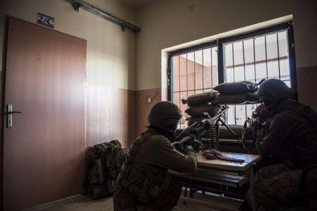 <p><strong>ŞIRNAK </strong><br />
<br />
Operasyon 14 Mart’ta başladı.</p>
<p> </p>
