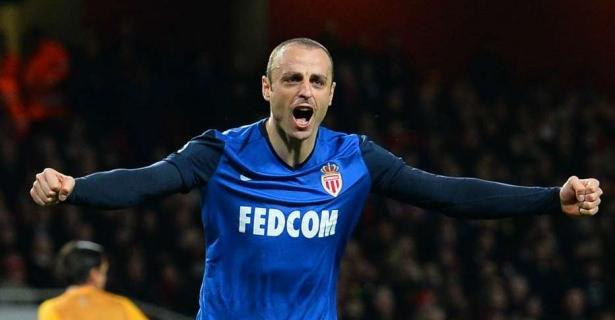 <p>10) Dimitar Berbatov | 326 kariyer golü</p>