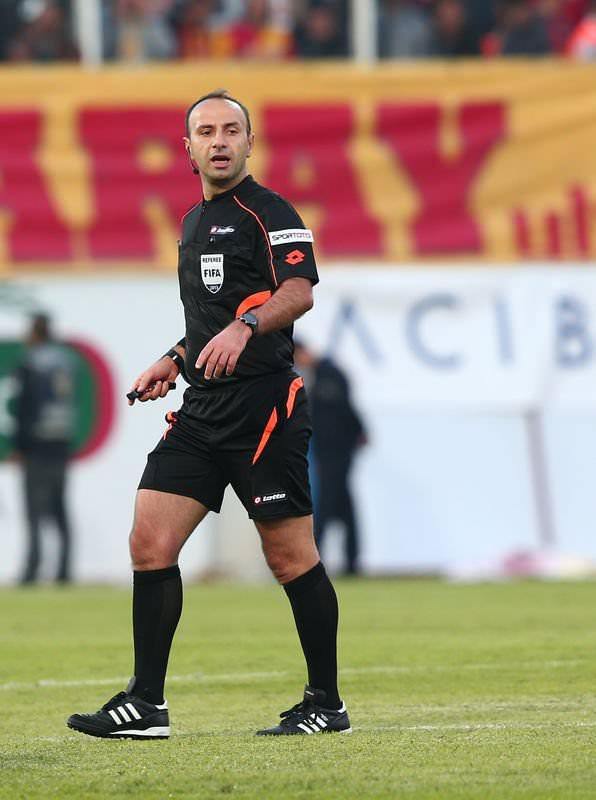 <p><strong>Barış Şimşek</strong><br />
40 yaşında<br />
Gerçek mesleği: Mühendis </p>
