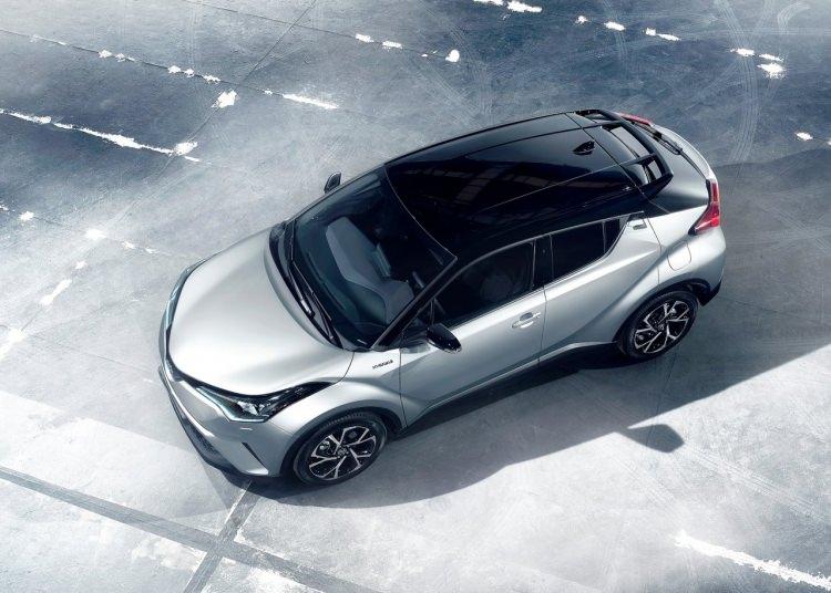 <p><span style="color:#D3D3D3">Toyota, geliştirdiği yeni TNGA isimli platformu da ilk kez bu modelde kullanıyor. Belirtilene göre, bu yeni platform, aracın tasarımı, motor ve aktarma organları ile sürüş sistemleri arasında tasarım ve üretimi kolaylaştırıyor.</span></p>
