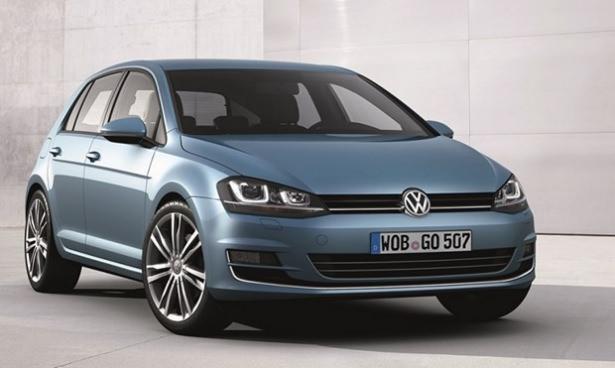 <p>Volkswagen</p>

<p>Golf, Tiguan 1.4 TSI ve CC 1.4 TSI motor seçeneklerinde de yüzde 4 indirim bulunuyor.Ayrıca VW’de sabit kur kampanyası da devam ediyor.</p>

