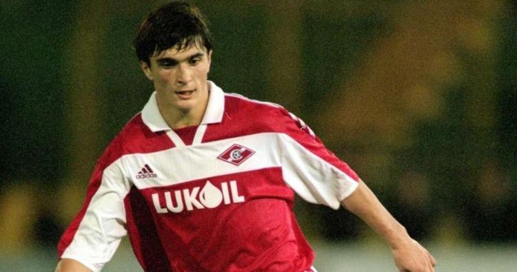 <p>13. ARTEM BEZRODNY (SPARTAK MOSCOW) | 17 yıl 24 gün | Nantes'a karşı | 1996/97</p>
