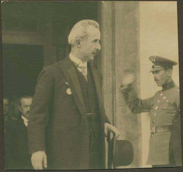 <p> Türkiye'nin ilk başbakanı İsmet İnönü</p>